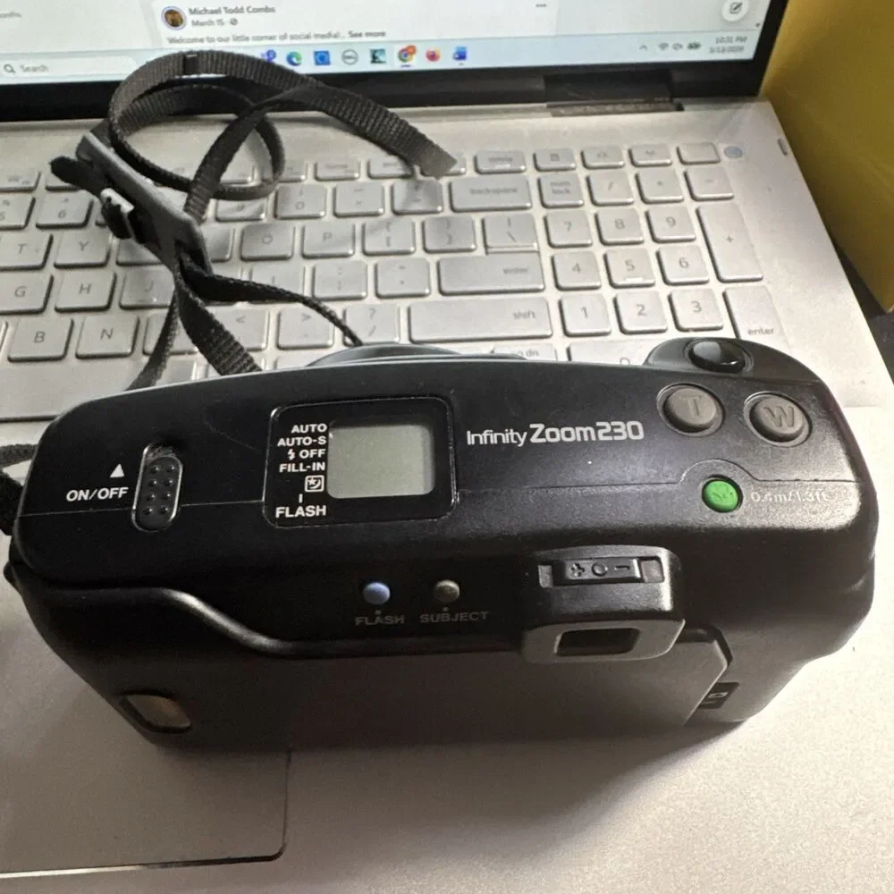 OLYMPUS Camera Black Infinity Zoom 230 -38 -90 mm zoom lens 35 mm film camera